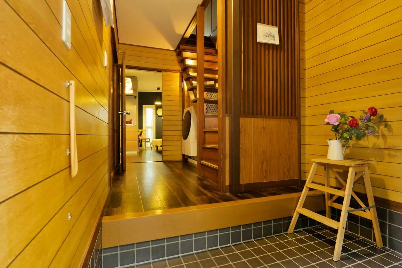 Konpeito House Villa Osaka 0*,  Japan