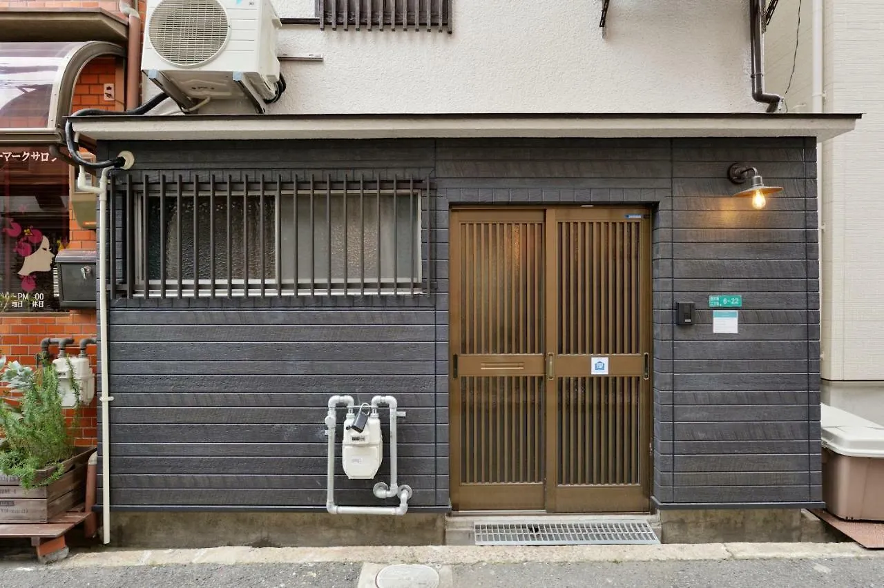 Konpeito House Villa Osaka 0*,  Japan